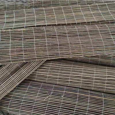 China ECO Friendly Decoration Panels Privacy Carbonized Natural Reed wicker Fence Outdoor Garden Fencing for sale