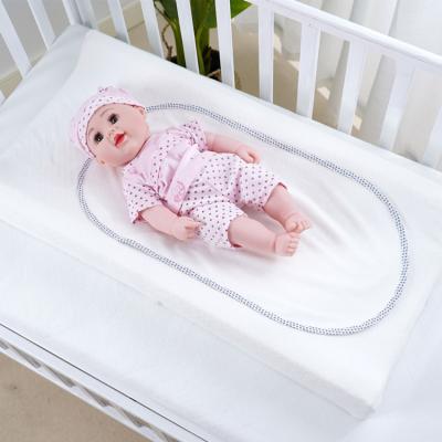 China Floor OEM Baby Diaper Table Bamboo Fiber Waterproof Diaper Changing Pad Liners for sale