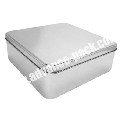 China Household Products New Food Grade Metal Rectangular Chocolate Tin Box Can For Gift Packaging for sale