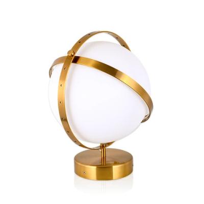 China Modern Decorative Modern Portable Glass Stand Night Light Hotel Bedroom Hotel Lamp Desk Table Brass Lamp for sale