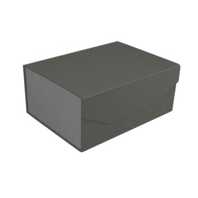 China Recyclable Large Square Folding Cardboard Folding Box Gift Packaging Magnetic Sealing Box for sale