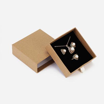 China Recycled Materials Customized Wholesale Box Jewelry Velvet Jewelry Box for sale