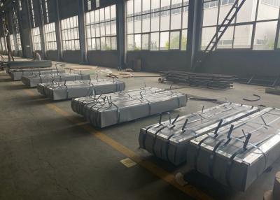 Cina Dx51d Z60g ha galvanizzato lo strato coprente ondulato 2000mm 2400mm in vendita