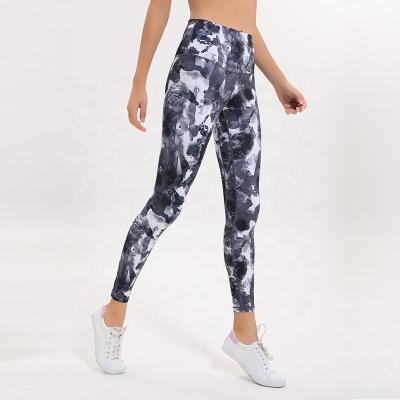 China Anti Static Women Wholesale Bamboo Yoga Leggings Active Wear Custom Printed Yoga Pants With Inside Pockets for sale