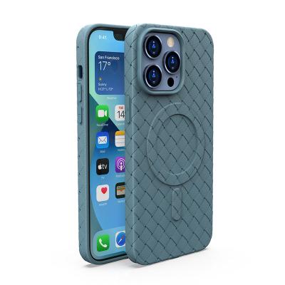 China Clear Tpu Shockproof Wireless Charging Phone Case For iPhone 13 Back Cover Shockproof Magnetic Phone Case For iPhone 12 13 14 15 pro for sale