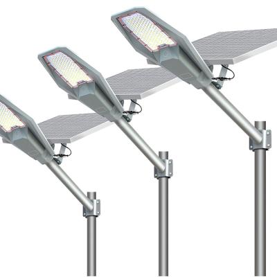 中国 20 Years Solar Power Street Light Pole 4-12m Installation Height 販売のため