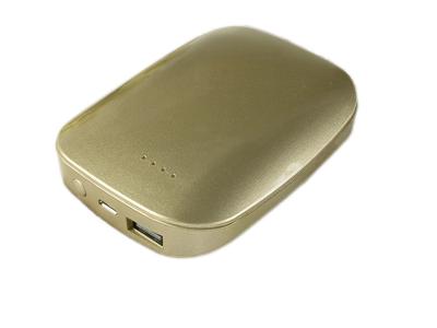 China 4500mAH - PC de oro del CE del banco ROHS del poder del calentador de la mano 7800mAH garantía de 1 año en venta