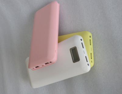 China 2 USB Schlitz-LCD-Bildschirm-multi Funktions-Energie-Bank 24000mAH 138 x 62 x 22 Millimeter zu verkaufen