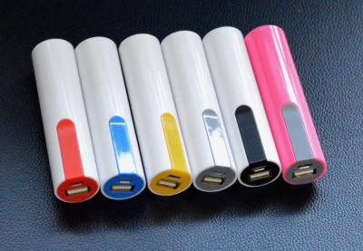 China Intelligent Stylish Lipstick Power Bank Small Customized 99 X 25 X 25 mm for sale