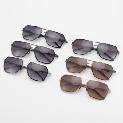 China New hot sale fashion simple and stylish big frame sunglasses cute sunglasses retro sunglasses for sale