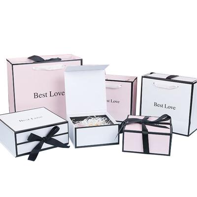 China Recyclable Custom Logo Luxury Cardboard Gift Paper Box Chocolate Gift Packaging Box For Chinese New Year for sale