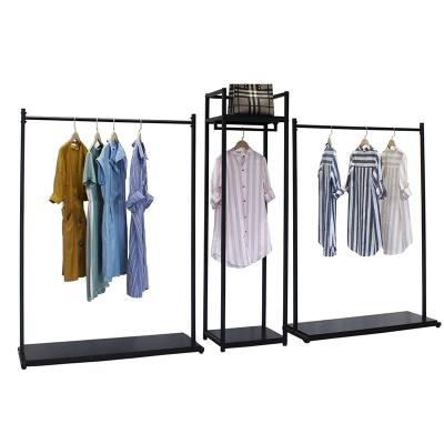 China Wholesale hot selling huohua outdoor women metal hanging clothes show racks for sale