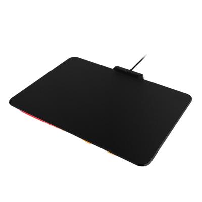 China 2021 Comfortable Gaming Mouse Pad Soft Outdoor Lighting Yohi RGB Computer Mouse Mat Waterproof Mouse Pad Rgb for sale