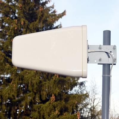 China Long range signal booster full band 698-2700mhz 9dbi 4g lte yagi antenna Y811106 for sale