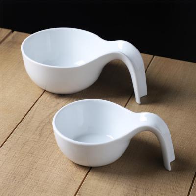 China Custom New Product Fancy Design Porcelain Snack Bowl Stocked Size Ceramic Soup Salad Bowl Set With Handle for sale