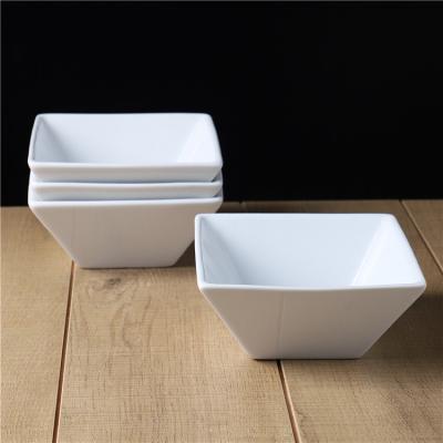 China Unique Design Customized Square Ceramic Serving Bowls Stored Taste Hotel Snack Table Home Fruit Bowl for sale