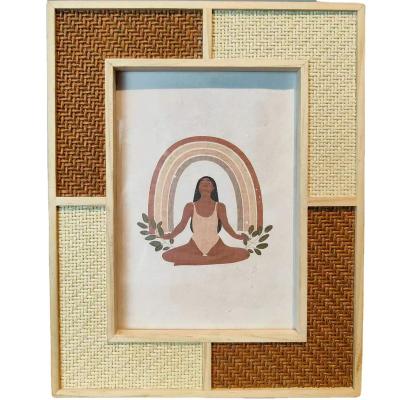 China Morden White&brown Rattan Bulletin Board Frame Desk / Wall Weave Wooden Photo / Picture / Art Frame for sale