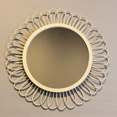 China Wholesale Country Mirrors Wooden Round Sunflower and Decorative Rattan Mirror Craft Home Decoration Wall Decor for sale