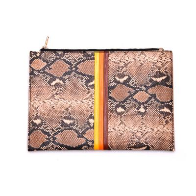 China PU Newcomers Snake Skin Leather Envelope Pouch Metal Zipper Party Purse Ladies Even Clutch Bag for sale