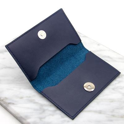 China Vintage Luxury Magnetic Closure Mini Sleeve Card Holders Leather Wallet for sale