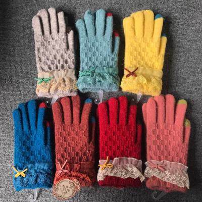 China Keep Warm Keep Hot Fashion Style Ladies Review Lace Up Touch Gloves for sale