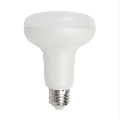 Cina 2835 pc di alluminio della lampadina 18W 9W di Skd LED del chip di SMD che alloggia 50000 ore di vita in vendita