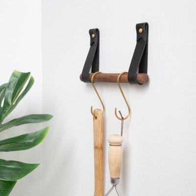 China Modern Minimalist Hand Leather Wooden Bathroom Kitchen Towel Rack AHOME Heater Outdoor Hanging Towel Rack for sale