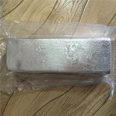 China Magnesium Holmium Master Alloy (Mg-Ho Alloy) 10% 20% 30% for sale