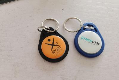 China 13.56Mhz NFC Schlüsselring Tag Smart RFID Schlüsselkette NFC215 Keyfob Epoxy zu verkaufen