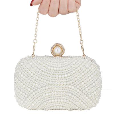 China Women's Even Clutch Bags Women Party Clutches Luxury Evening Clutches Bead Rhinestone Bag Wedding Purse for sale