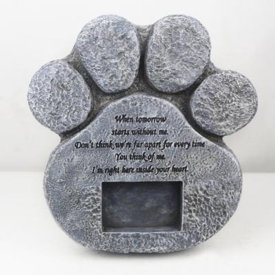 China Custom Viable Memorials Pet Resin Photo Frame Puppy Gravestone Puppy Headstone Resin Opens Wholesale for sale