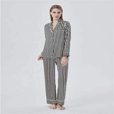 China Cheap Hot Sale QUICK DRY Winter Summer Woman Sleep Wear Set Soft Striped Satin Pajamas Sets For Girls for sale