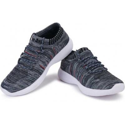 China Sports Breathable Knitted Shoes for sale