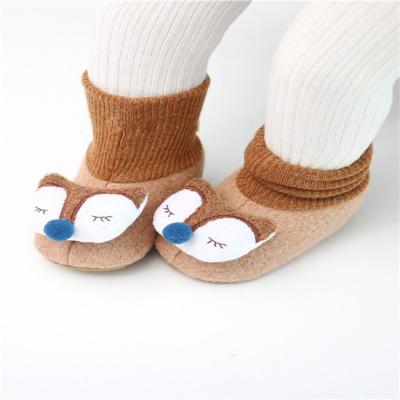 China Buckle Strap Supplier Cotton Sock Upper Shoes for sale