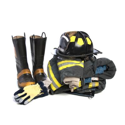 China Hot Selling Fireproof Customized Fireproof Fire Fighting Suit for sale