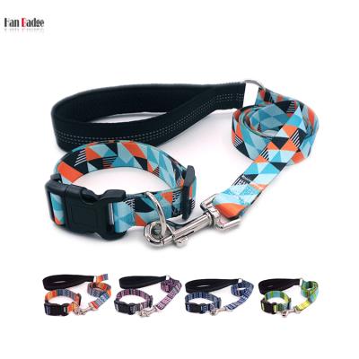 China Fashion Reflective Design Nylon Pet Adjustable Collars and Leashes Set for Dogs Cats Color Reflective Breakaway for sale