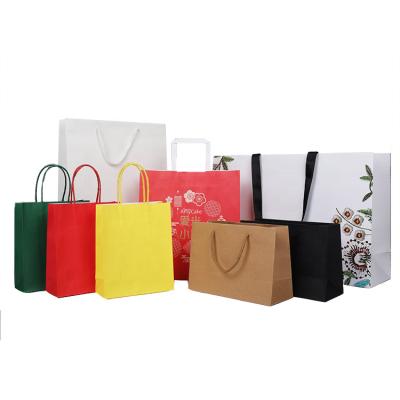 China Cheap Paper Handled Hot Selling Environmentally Friendly Recyclable Shopping Bags for sale