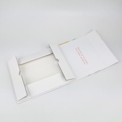 China 2022 Recyclable New Custom Magnetic Bridesmaid Wedding Gift Packaging Box for sale