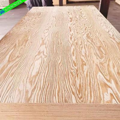 China Modern high quality hot sales Korean market 4.5mm/6mm/7.5mm/9mm pine plywood full embossed larch plywood for sale