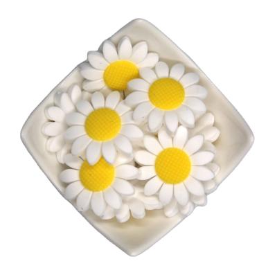 China National Approved Eco-friendly Flower Shape Silicone Teething Bead For Baby Jewelry Wholesale for sale