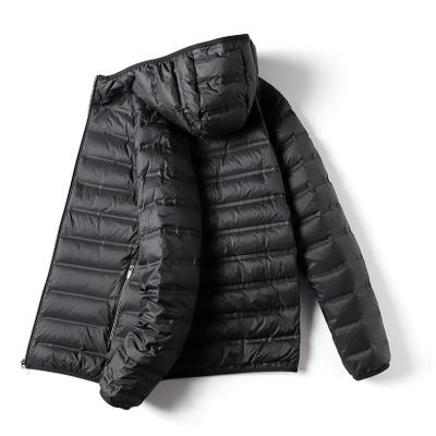 China Latest New Arrival Design Men Stripper Coat Breathable Padded Bodywarmer Hooded Duck Down Jacket for sale