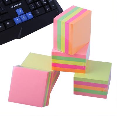 China 500 Sheets Memo Pad Self Adhesive Sticky Note Business Sticky Notes Labels Printing for sale