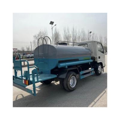 China Water Sprinkling Easy To Use Water Sanitation Sprinkler Truck Sprinkler Water Truck for sale