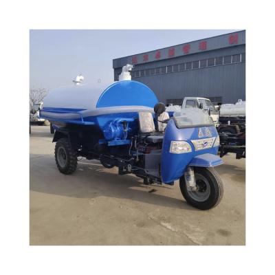 China Biogas Diesel Swimming Pool Rescue Safty Protection Tricycle Duck Dung Suction Truck In Farm Cleaning Vehicle for sale