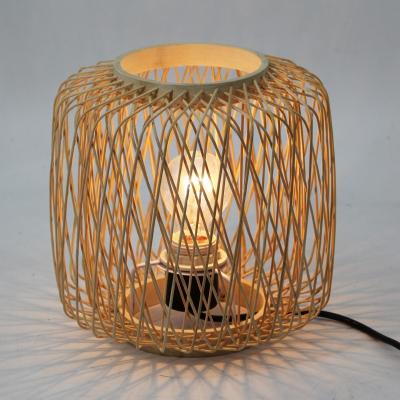 China New Asian Chinese style bedroom bedside lamp rattan desk night lamp handmade bamboo living room for sale