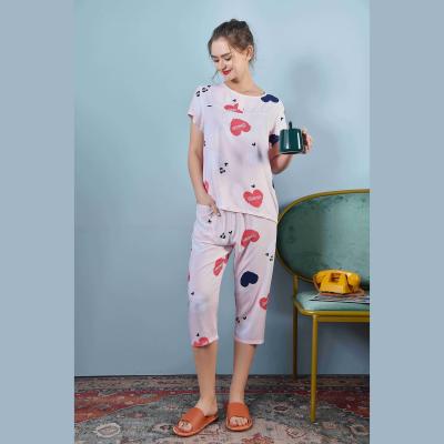 China 2022 best quality low price QUICK DRY Korean loose short pajamas satin nightgown sleepwear short sleeve pants for sale