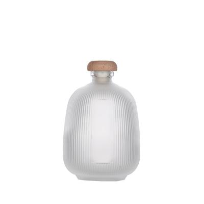 China Wholesale Unique 375ml 500ml Cute Empty Clear Frosted Glass Bottles For Drinks for sale