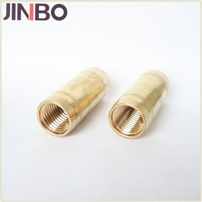 中国 Ground rod connector brass earth coupler 販売のため