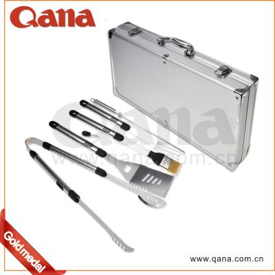 China QANA Factory Wholesale New Easily Cleaned OEM Portable BBQ Sets High Quality Stainless Steel Grill Barb BBQ Tools With Knife Spatula Fork for sale