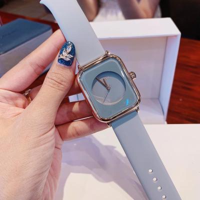 China GUOU Square Quartz Silicone Band Watch 2021 Women Candy Dial No Scale Quartz Watch For Women for sale